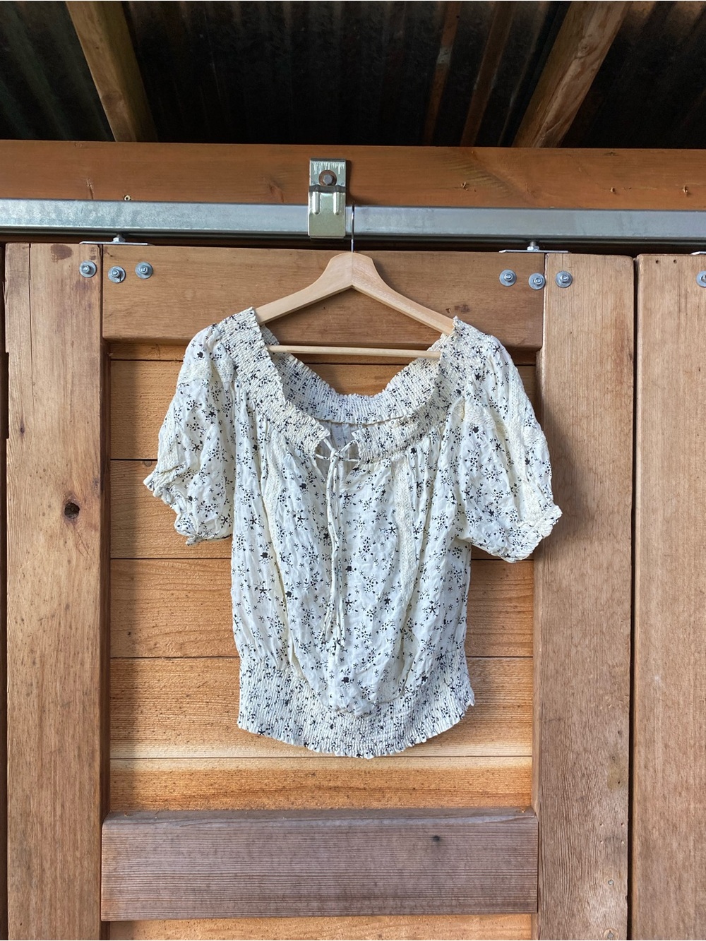 Off-Shoulder Peasant Top - Cream with black floral pattern and lace L